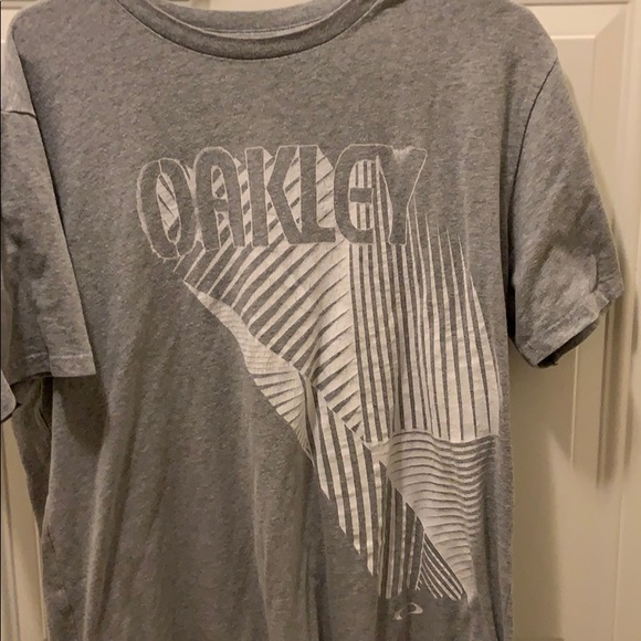 Oakley Other - Oakley Tshirt Oakley Other - Oakley Tshirt